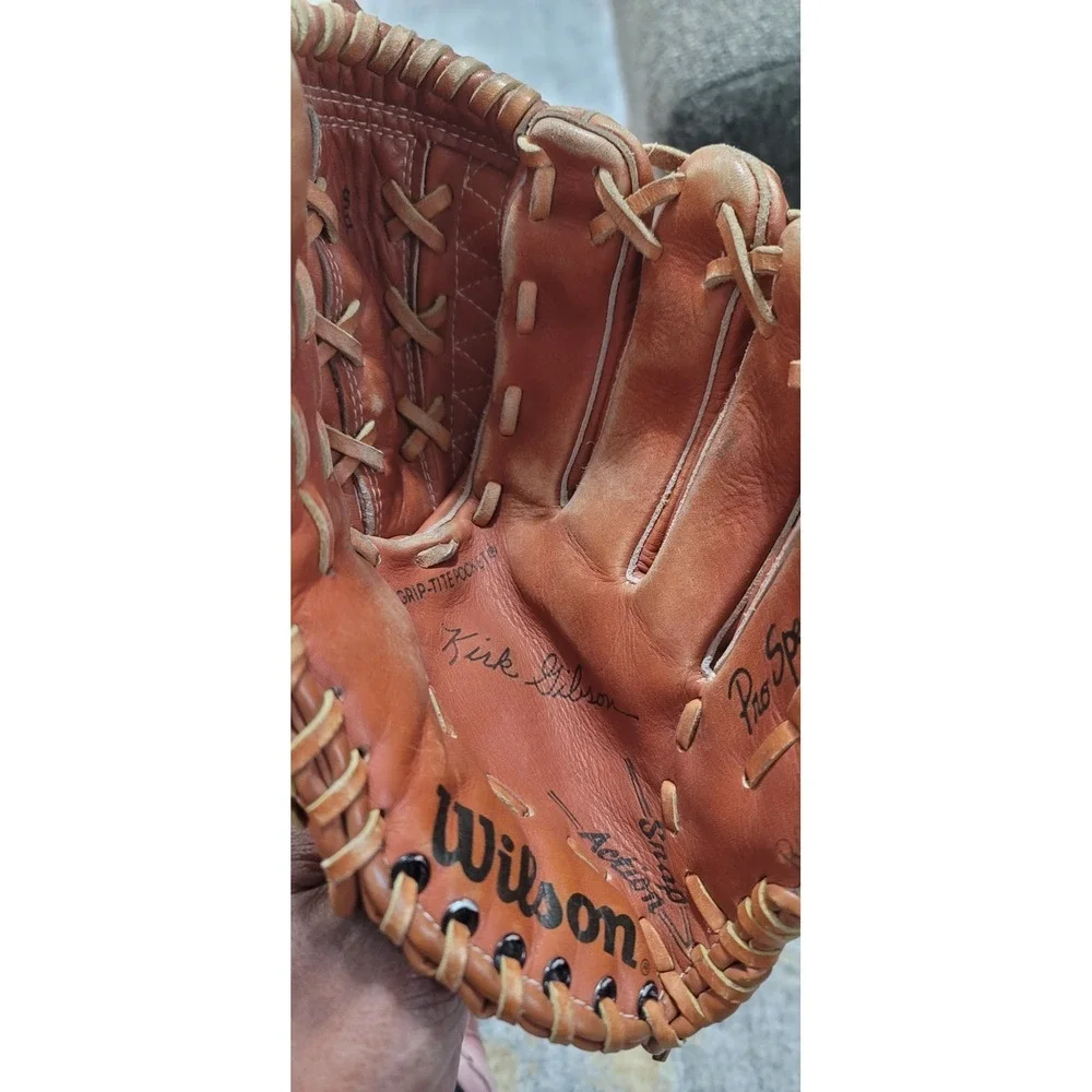 Wilson Youth Kirk Gibson Pro Special Baseball Glove RHT Select Premium A2150